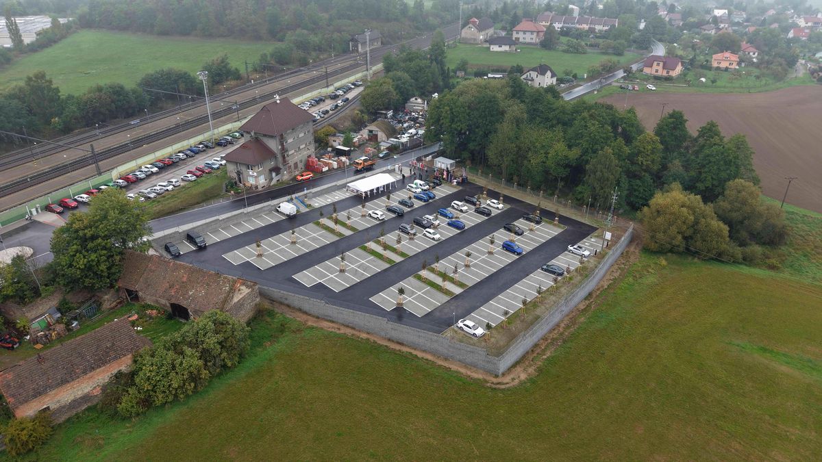 První záchytné parkoviště zapojené do PID je v provozu, s kuponem se parkuje zdarma