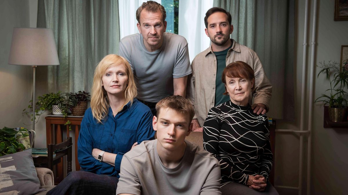 Přicházejí Ratolesti od tvůrců Ochránce. Mají velké cíle, ale ne tak charismatického protagonistu