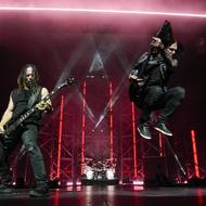 Disturbed hráli téměř dvě hodiny