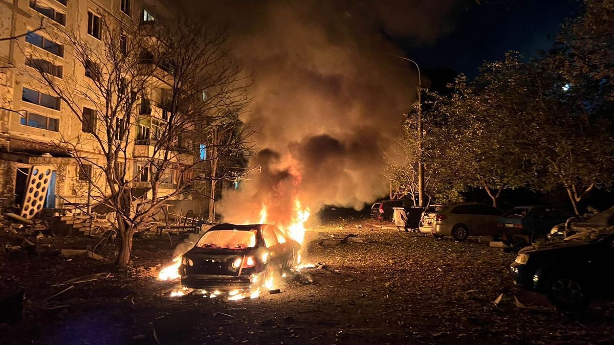 Po ruských útocích na Ukrajině je pět mrtvých a 16 zraněných, tvrdí úřady