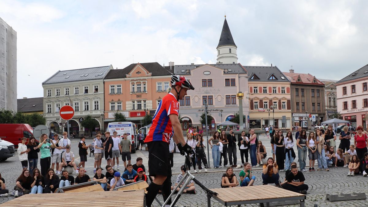 Mladiství v Přerově porušovali pravidla, zablokovali jim účty na sdílená kola