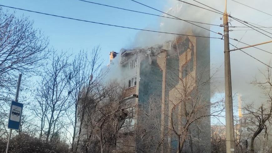 Záchranné akce v Ternopilu skončily. 33 mrtvých, šest lidí včetně dítěte nenašli