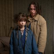 Elizaveta Maximová a Valentýna Bečková, matka a dcera ve filmu Máma