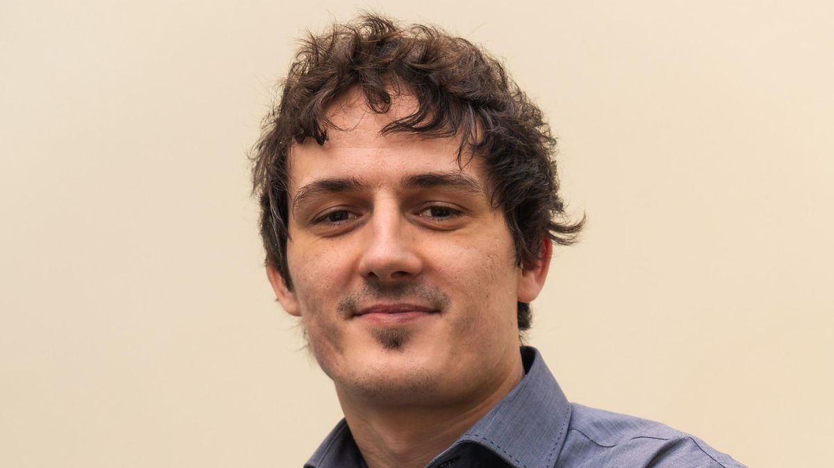 Uhlíkové clo má chránit evropský průmysl. Místo toho výrobu zdraží, varuje expert