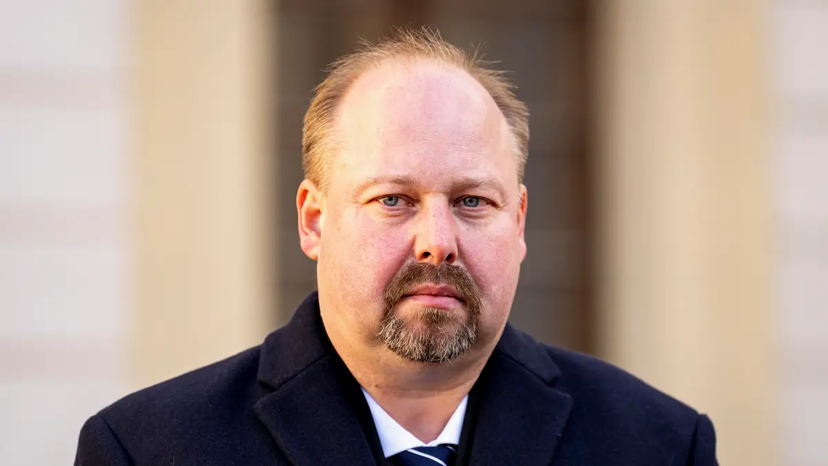 Paragraf namířený proti Rusku a Číně chce Tejc změnit. Zapojil i Bradáčovou