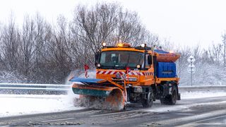 Počasí komplikuje dopravní situaci po celém Česku