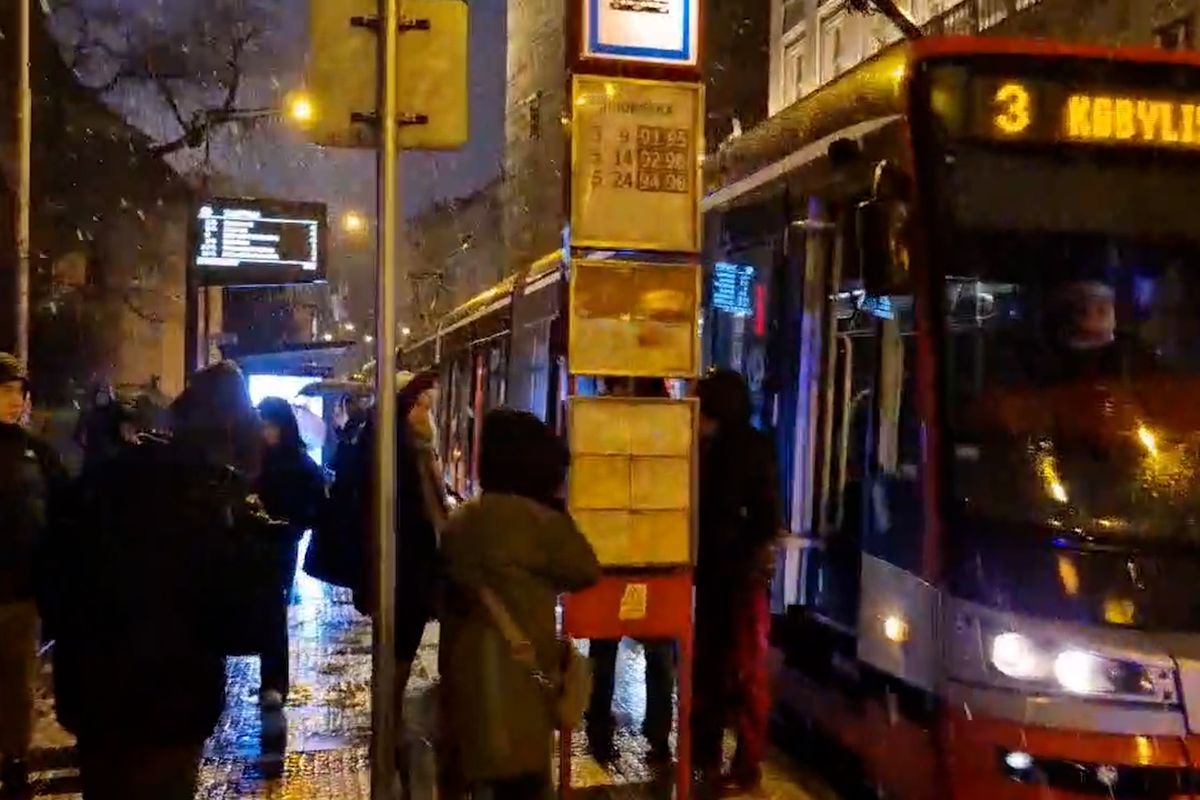 Chumelenice zapříčinila kolaps MHD v Praze