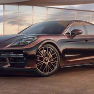 Porsche Panamera z programu Sonderwunsch s humidorem na doutníky