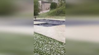 Obrovské kroupy v Brazílii zranily skoro 200 lidí