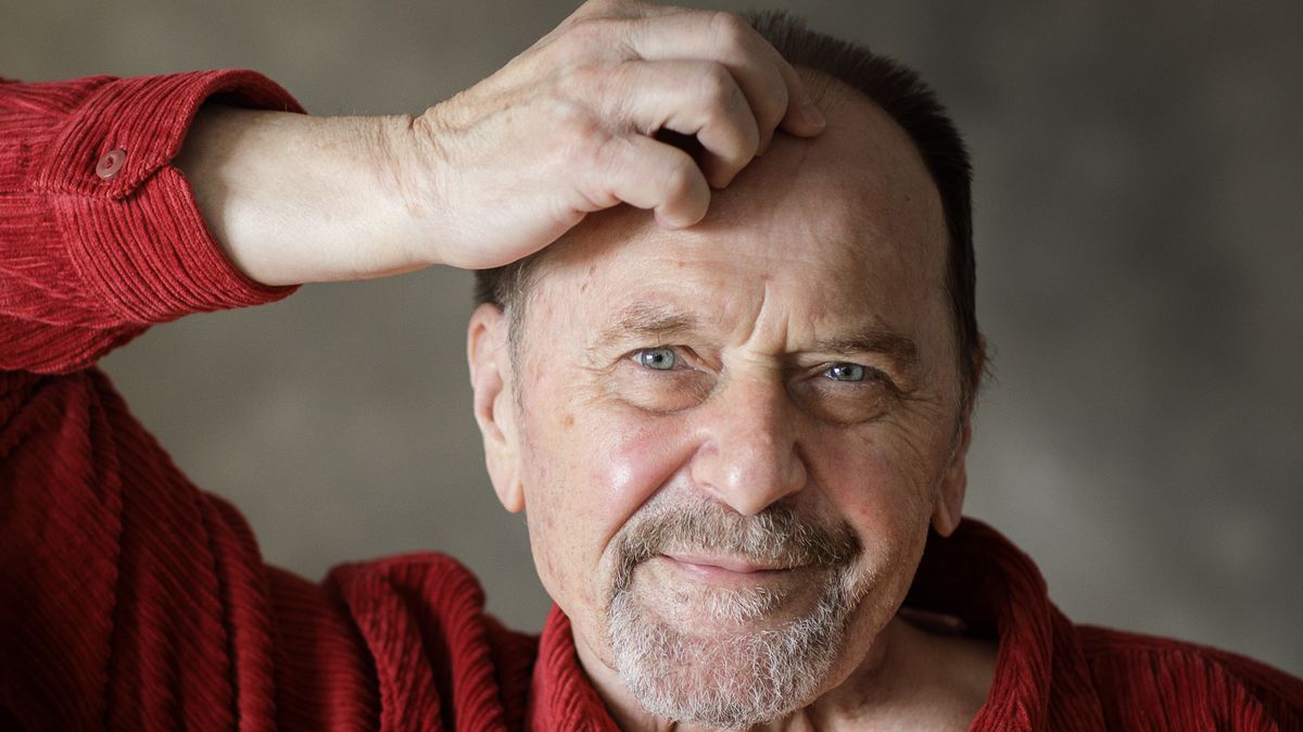 Jiří Žáček: Jsem inženýr, který píše básně