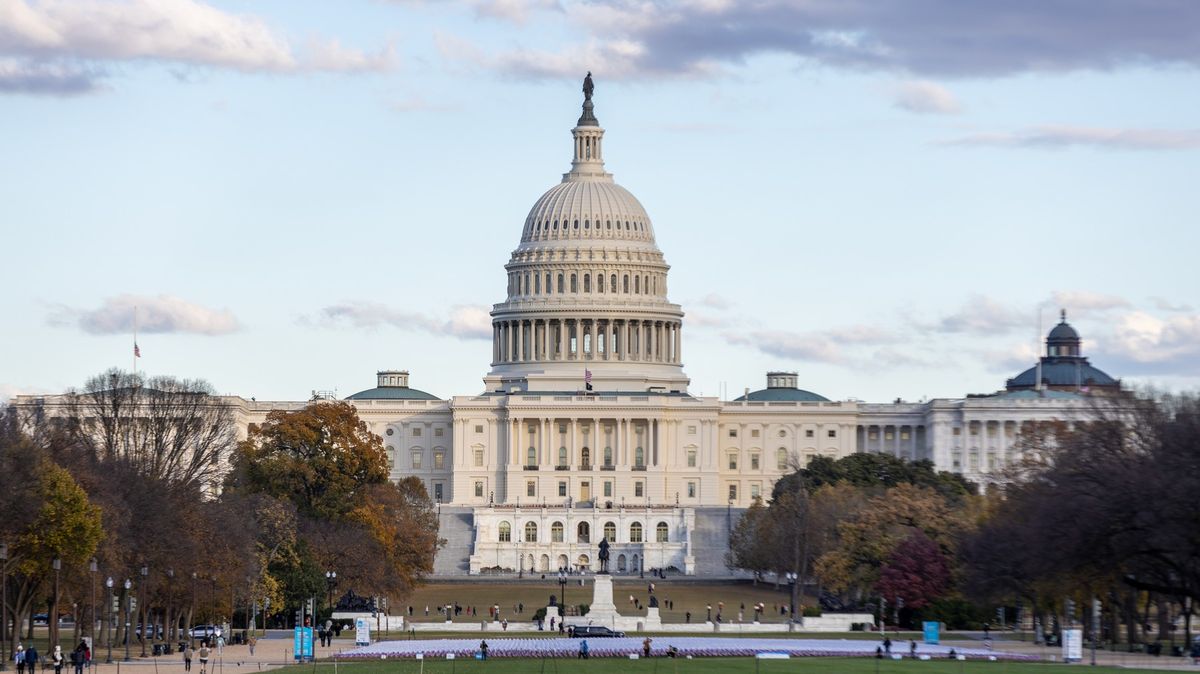 Americký Senát odhlasoval konec shutdownu