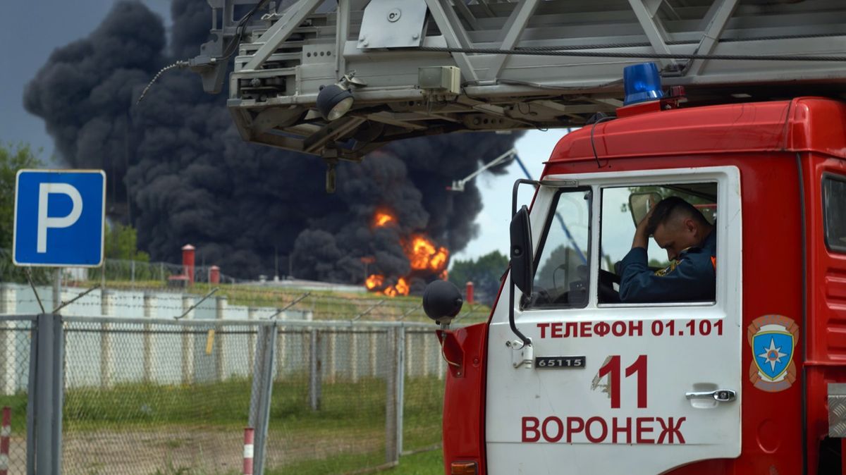 Ruskou Voroněží otřásly výbuchy, místní mluví o zásahu elektrárny