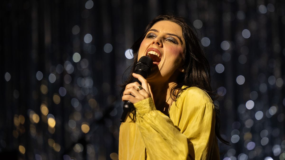 RECENZE: Třaskavý lad pestrých Wolf Alice