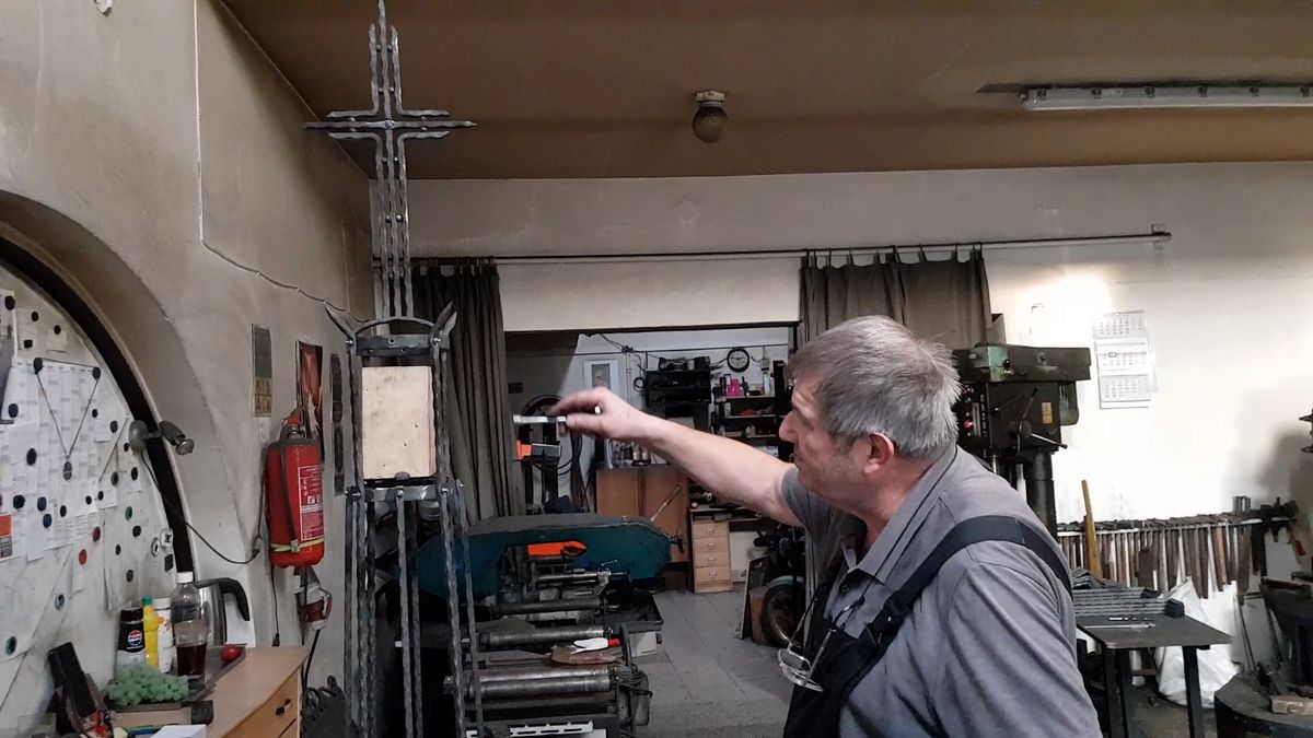 Vinařská obec vzdá hold oběti čistek 50. let novou křížovou cestou