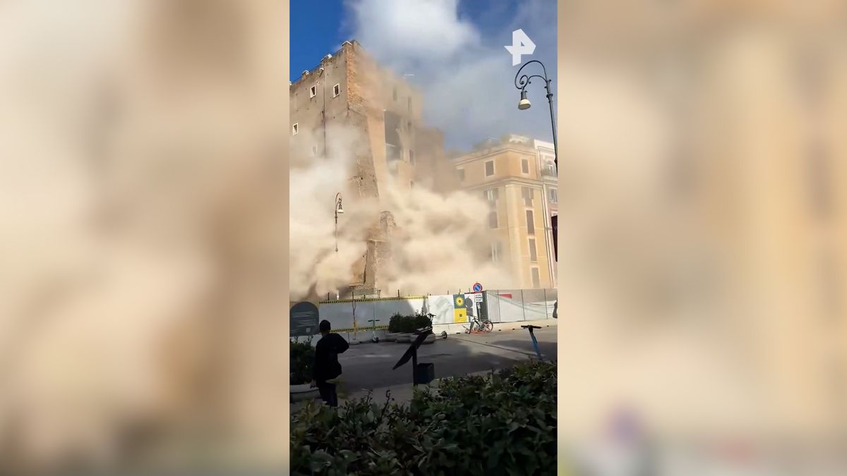 V centru Říma se zřítila část středověké věže