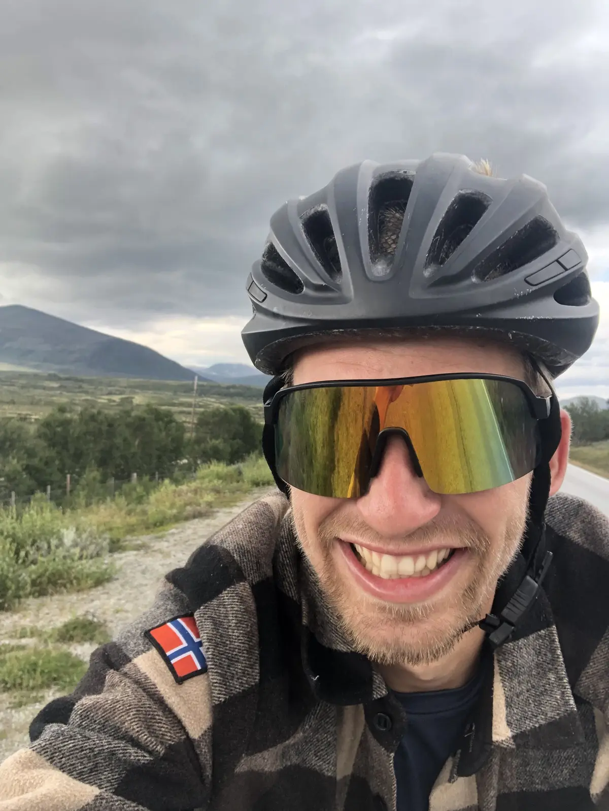 Z norských Lofot do Palkovic v Beskydech se vrátil Petr Bílek na kole