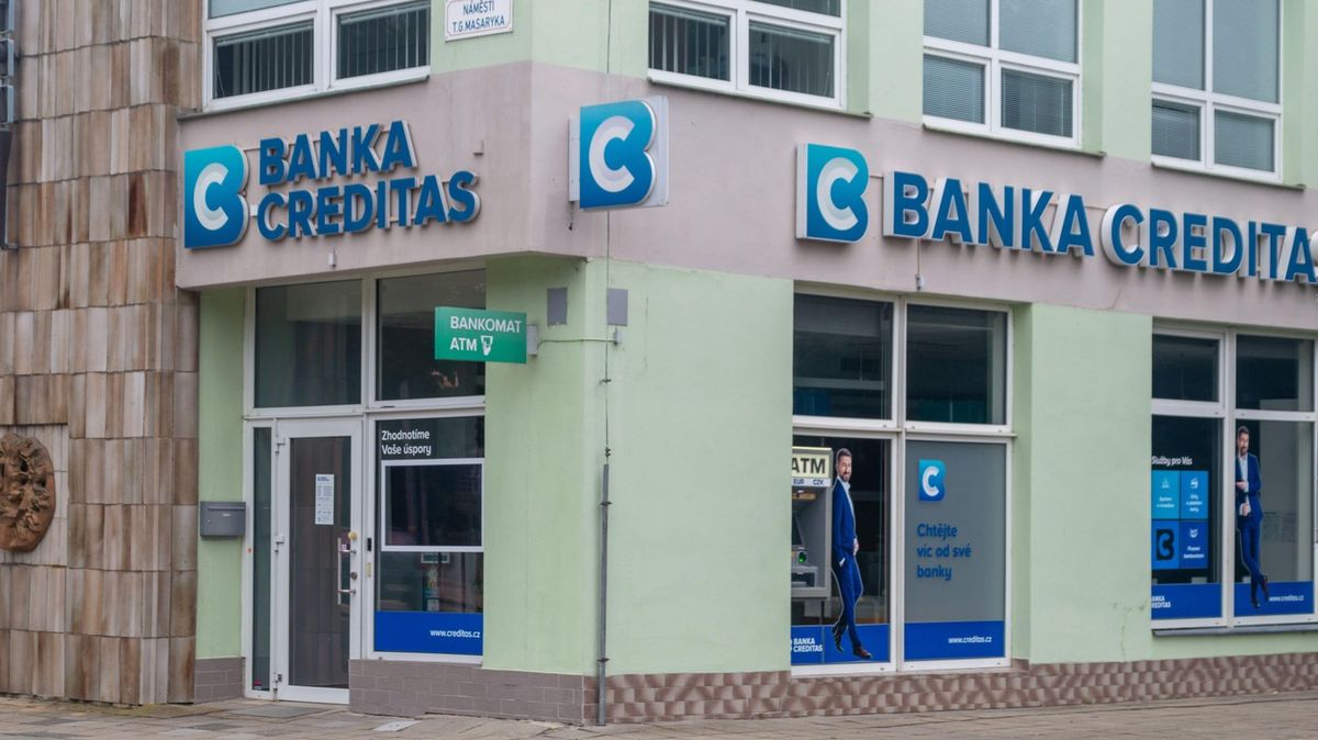 Banka Creditas odstaví od pátku do středy bankovnictví a zavře pobočky