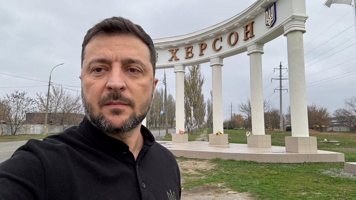 Umírat kvůli ruinám. Zelenskyj okomentoval možné stažení sil z Pokrovsku