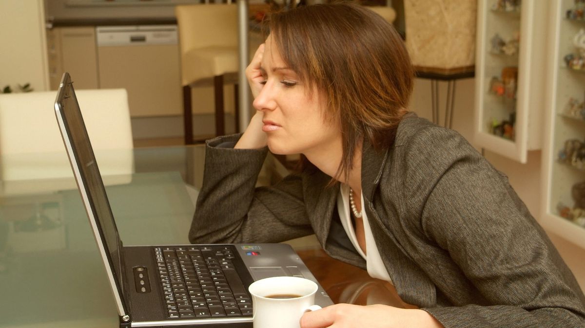 Neslušnost firem komplikuje hledání práce. Většině uchazečů vůbec neodpoví