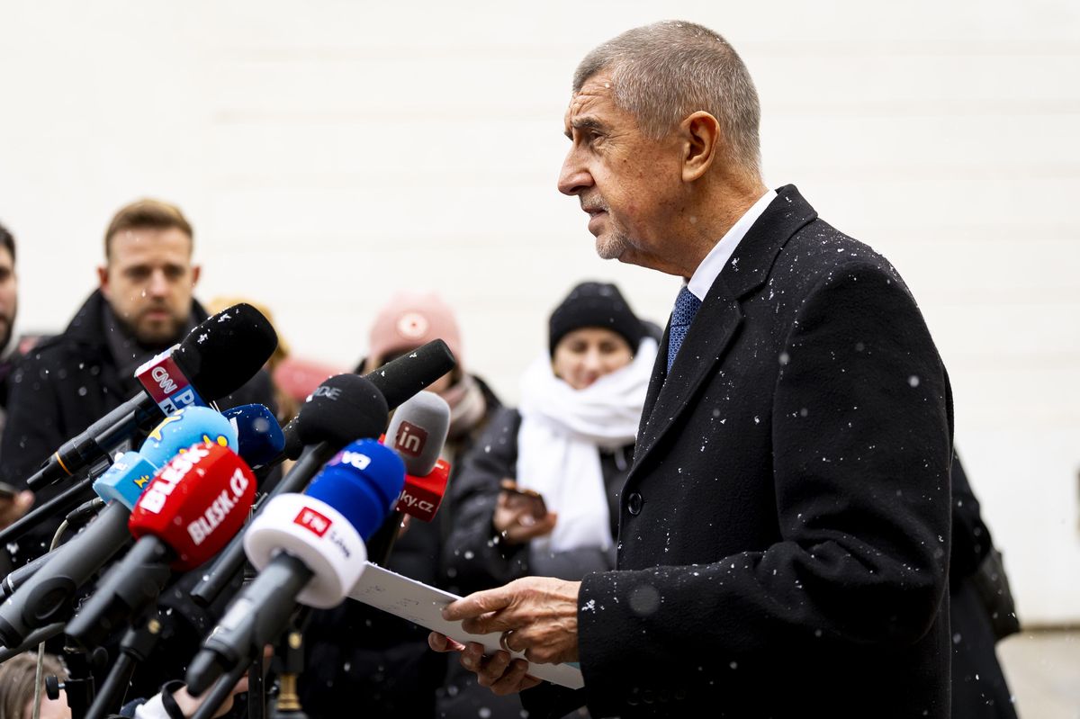 Babišův střet zájmů by dopadl na úředníky. Za „chybu“ by dostali trest