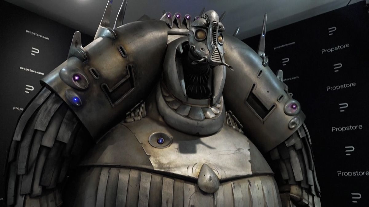 Puška ze Star Wars za deset milionů korun. Hollywoodské poklady míří do aukce