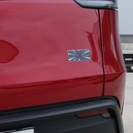 Vrcholnou verzi poznáte i podle loga.