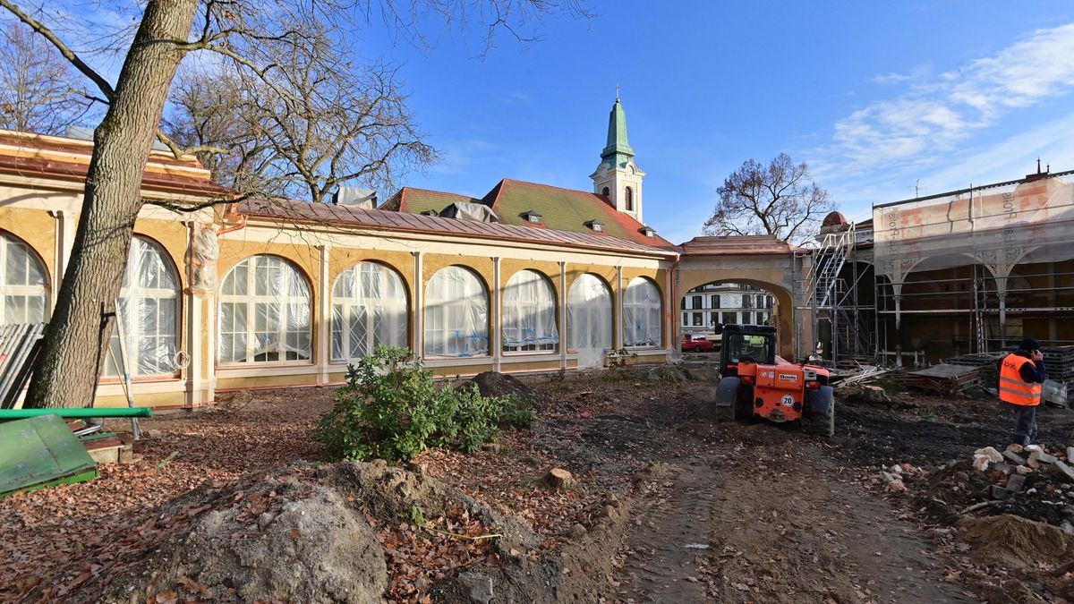 Františkovy Lázně vrátí slavné Sadové kavárně historickou podobu z roku 1857