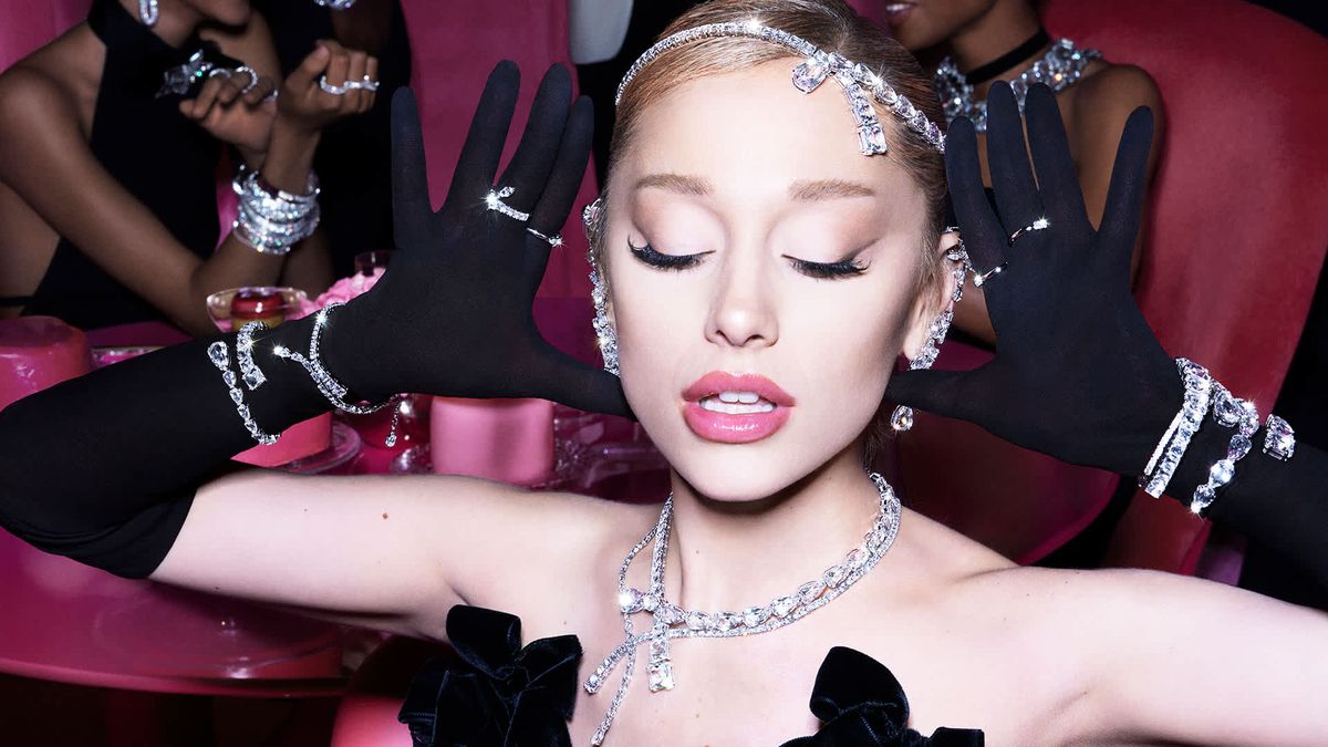 Vánoční inspirace: Tipy na hodinky a šperky pod stromeček