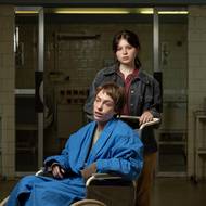 Matka a dcera v podání Elizavety Maximové a Sophie Šporclové