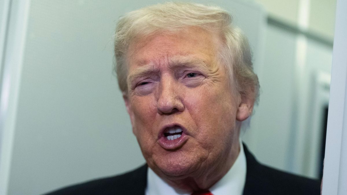 Cla v případě Ruska nepomůžou, prohlásil Trump