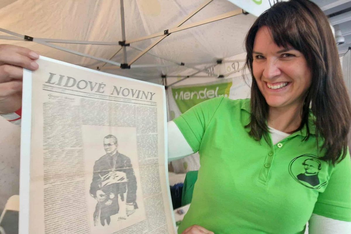 V archivu náhodně objevili noviny z roku 1922 připomínající odkaz zakladatele genetiky Mendela