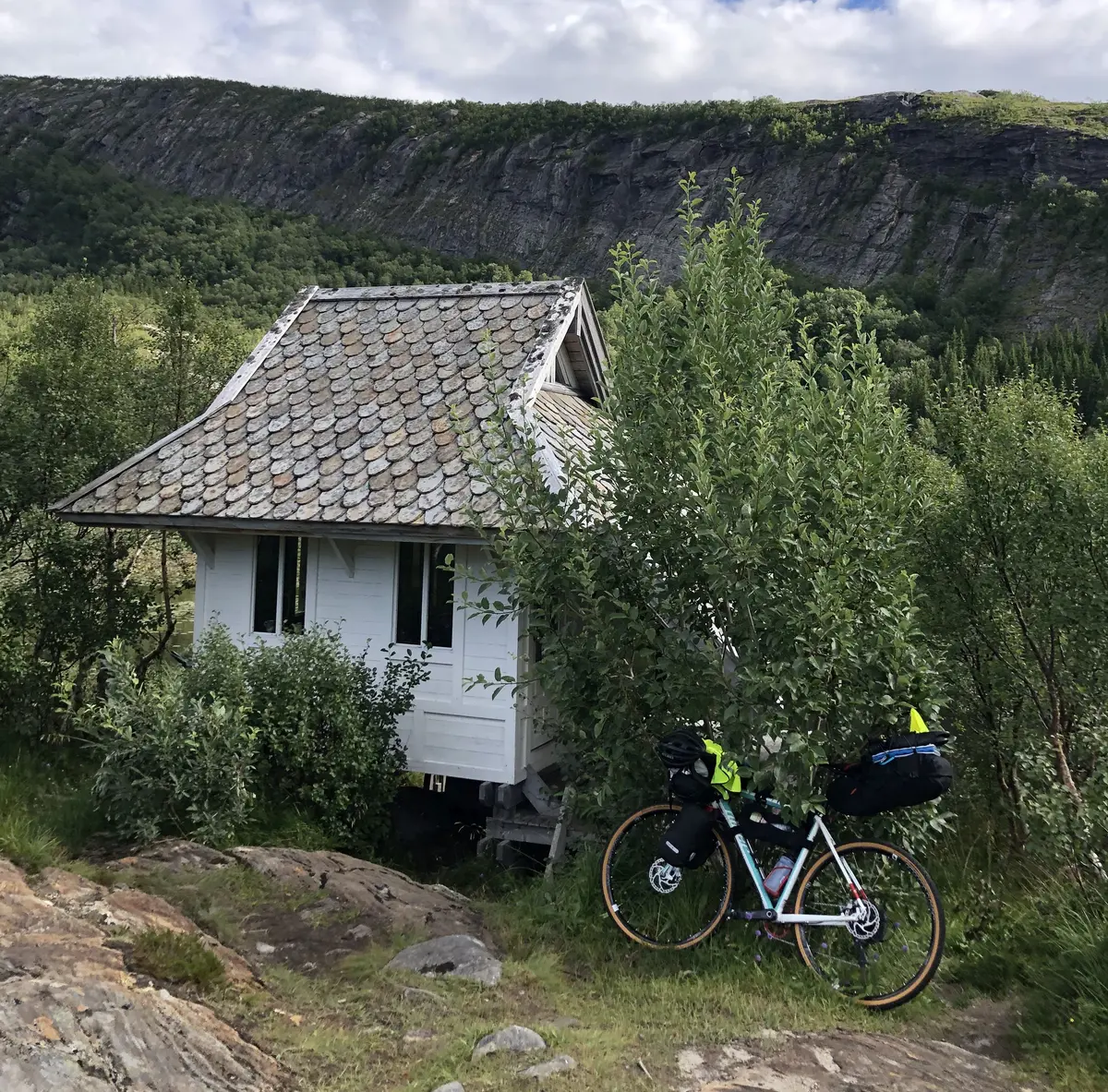 z norských Lofot do Palkovic v Beskydech se vrátil Petr Bílek na kole