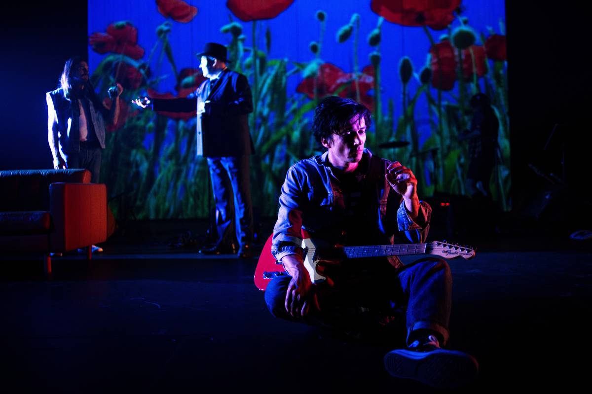 Pravidla Nirvány. Naživo vystoupí herecká kapela v čele s Janem Mansfeldem (Kurt).