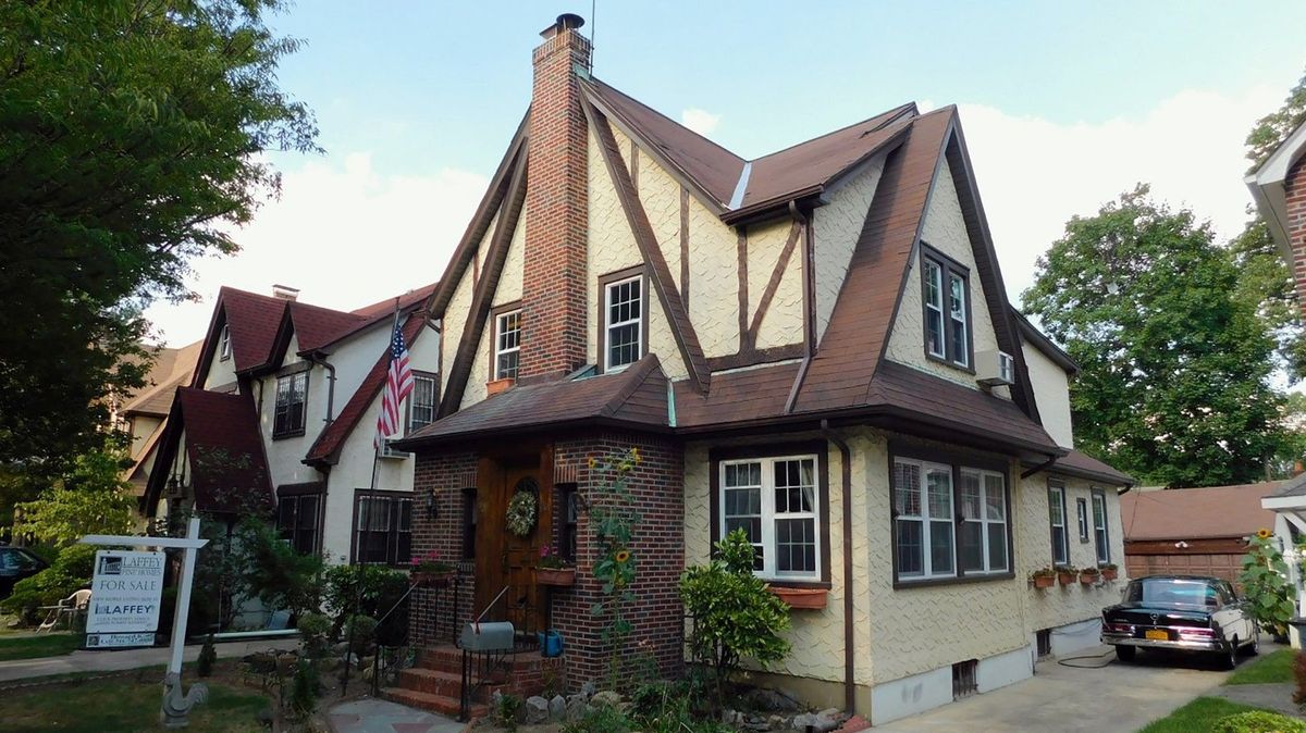 Dům v Queensu, v němž vyrůstal Trump, je na prodej za 48 milionů