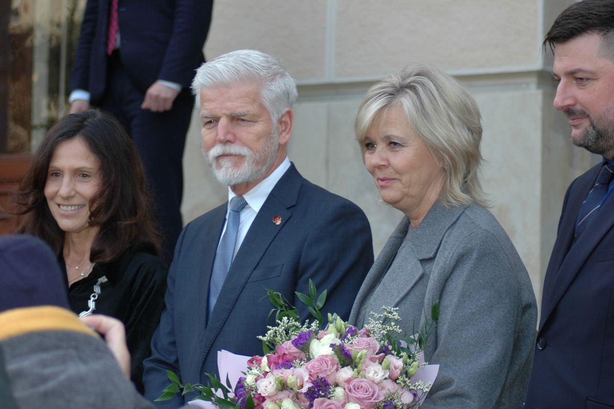Prezident Pavel zamířil na návštěvu do Karlovarského kraje