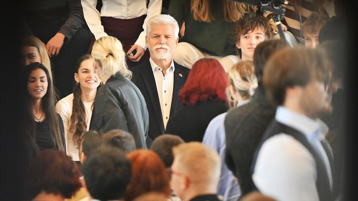 Prezident Pavel: Karlovarský kraj vysokou školu potřebuje, ale musí dávat smysl