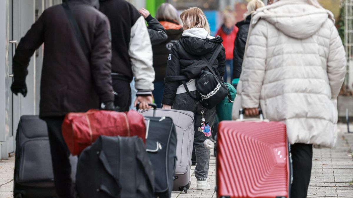 Německo seškrtá ukrajinským uprchlíkům podporu