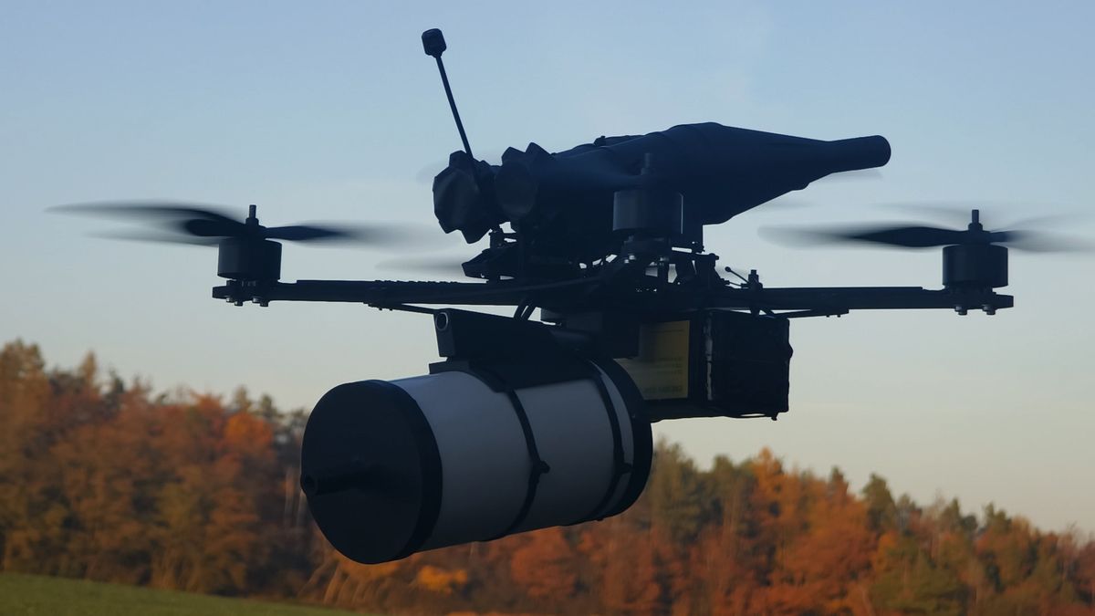 Iniciativa Dárek pro Putina dodá Ukrajině drony, které nejde rušit. Vyrábí se v Česku