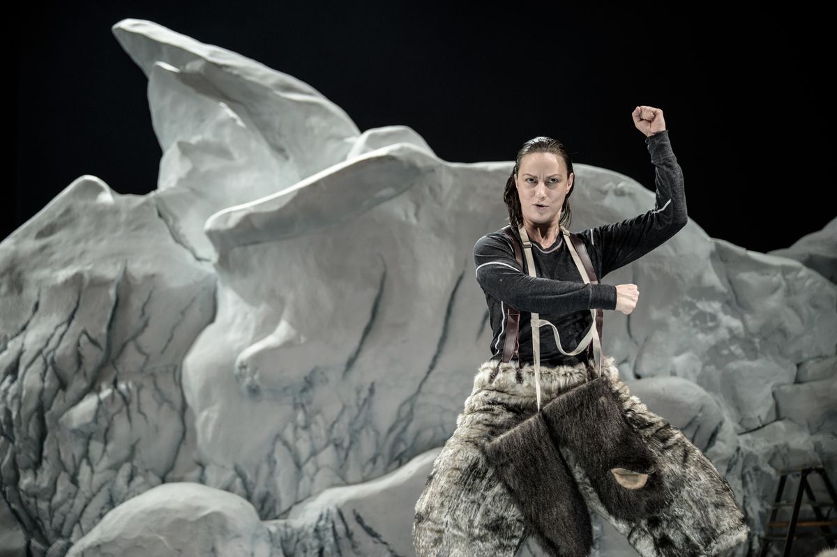 Glosa: Bez mikrofonu ani ránu