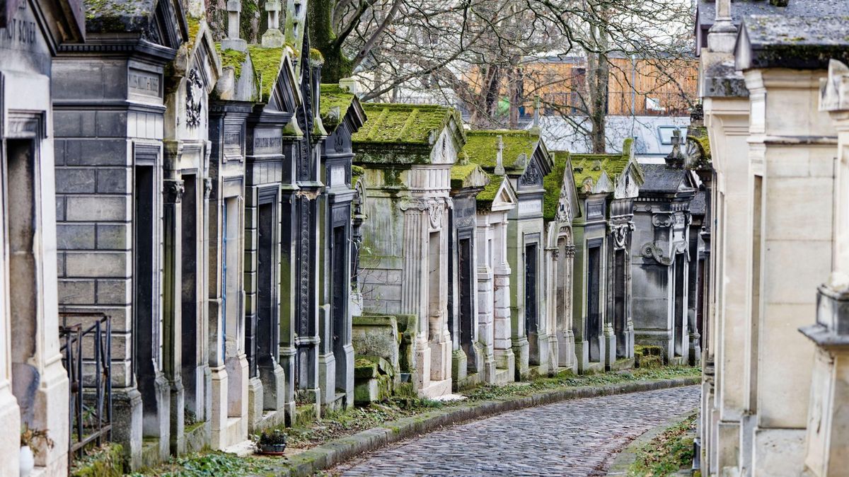 Pařížané mohou v loterii vyhrát místo na slavných hřbitovech