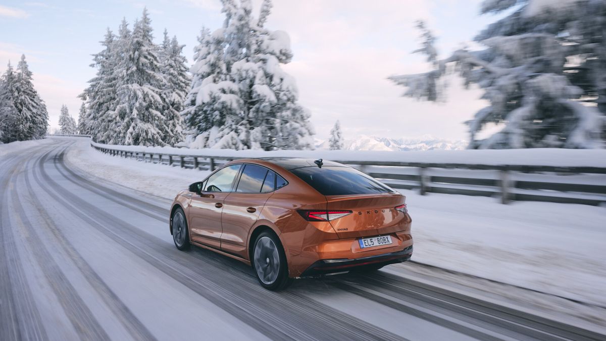 Elektromobil v zimě: Jak si prodloužit dojezd a cestovat v pohodlí