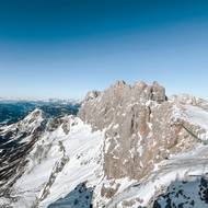 Dachstein je nejvyšší horou Štýrska.