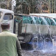 Hodně ryb odebere Moravský rybářský svaz do svých vod.
