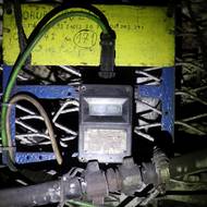 Čidla metanu hlídají, aby koncentrace nebezpečného plynu nebyla horníkům nebezpečná. 