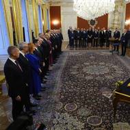 Nová vláda předstoupila před prezidenta Petra Pavla.