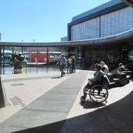 Předprostor před hlavním vlakovým nádražím v Ostravě se dočká velké proměny.