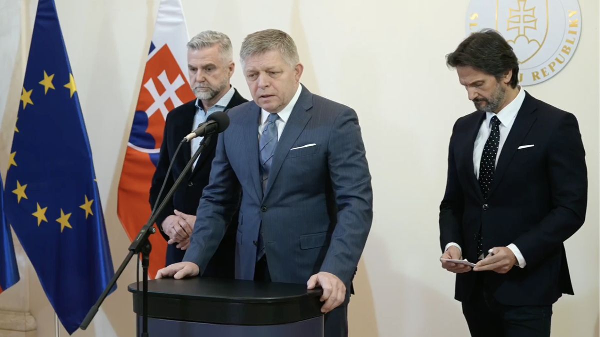 Průzkum: Většině Slováků se nelíbí ani domácí, ani zahraniční politika země