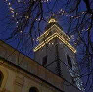 Do svátečního hávu oděli technici i kostel sv. Martina.