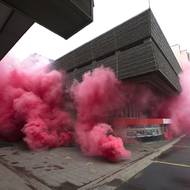 Fotografie z protestu proti bourání komplexu Transgas v Praze