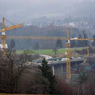 Most Šmejkalka se stal dominantou Ladova kraje u Senohrab. 